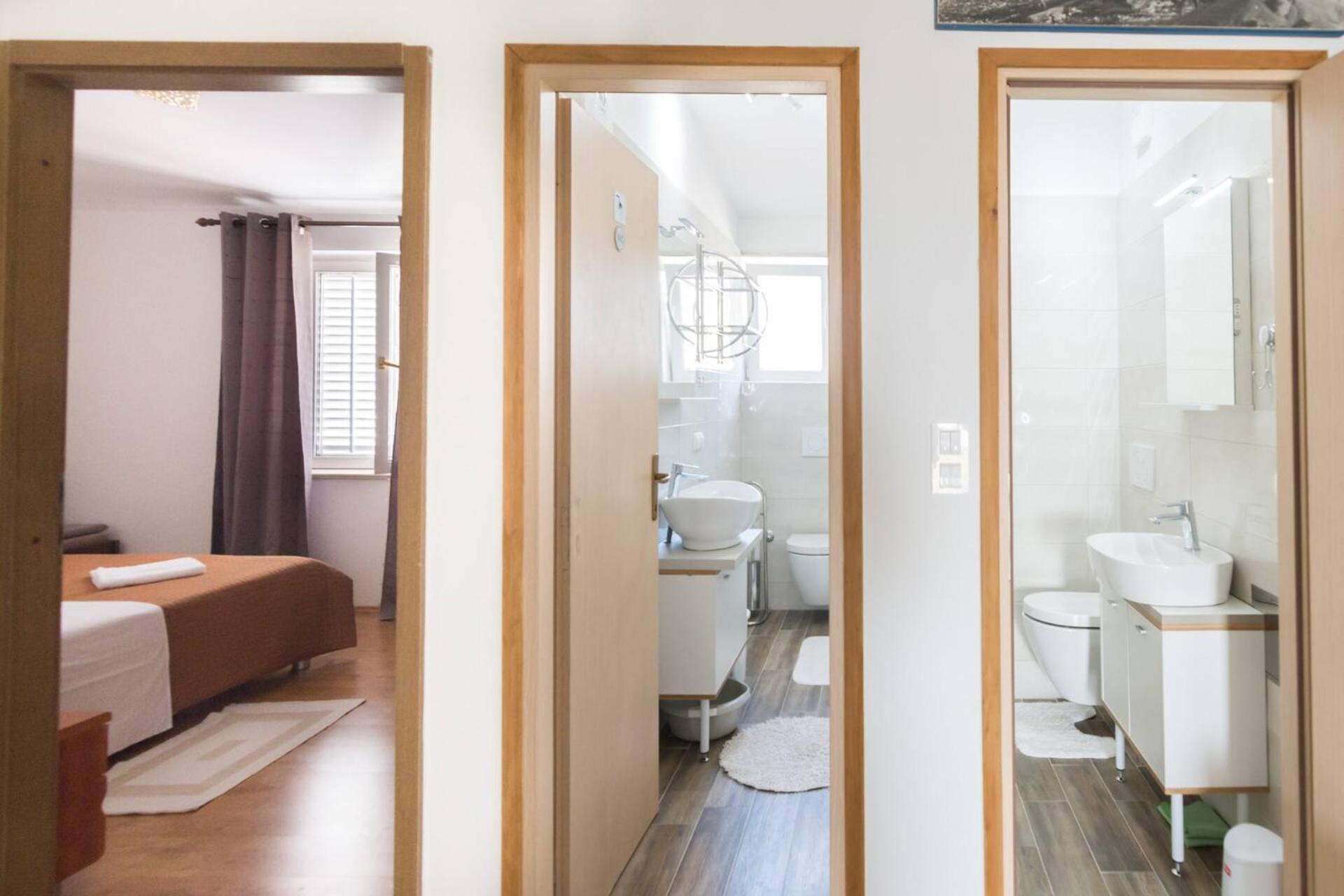 Apartment Rajna Biograd Na Moru Exteriör bild