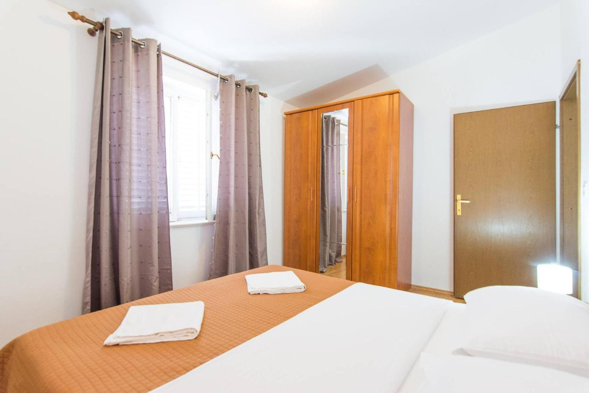 Apartment Rajna Biograd Na Moru Exteriör bild