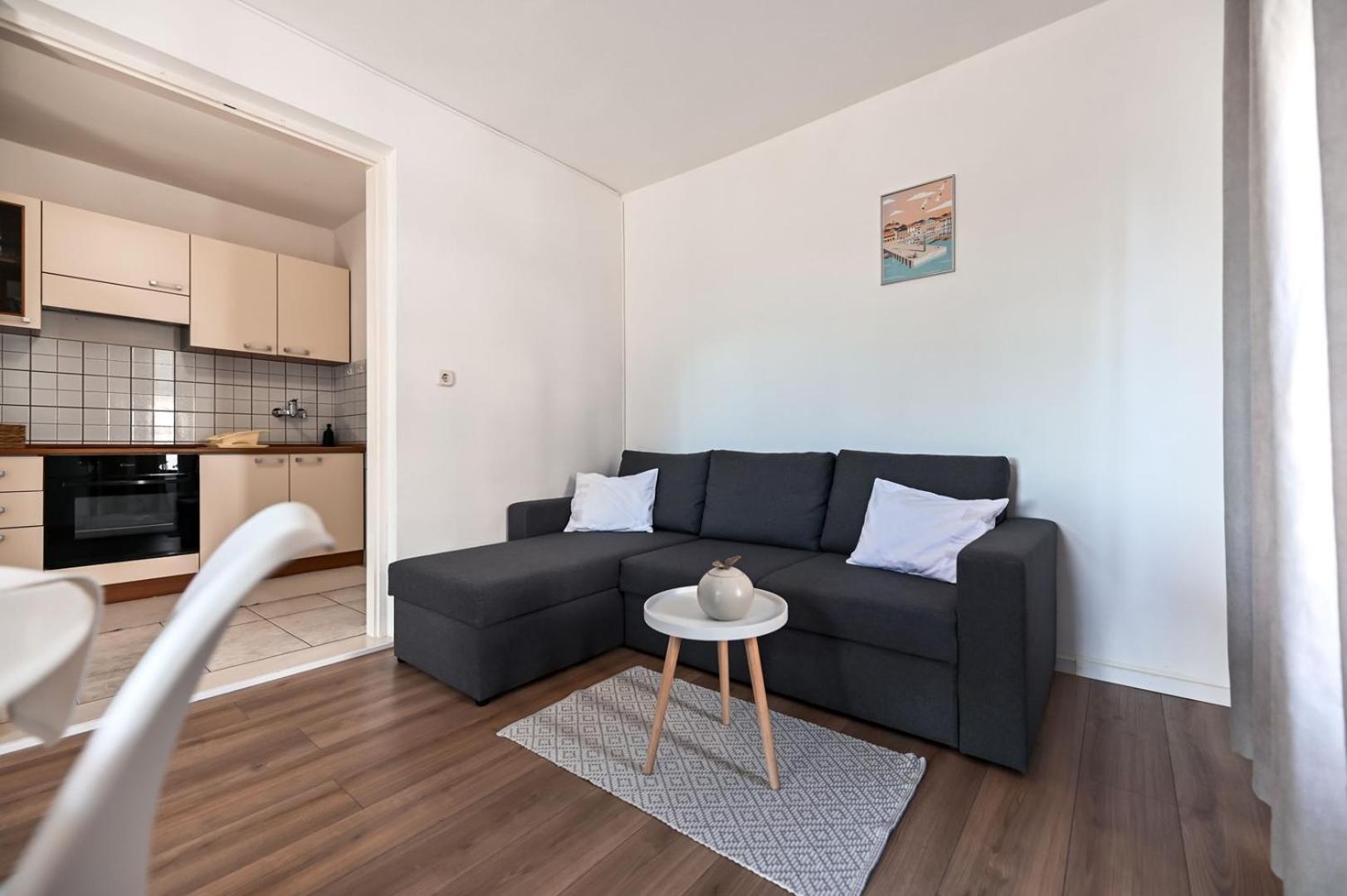 Apartment Rajna Biograd Na Moru Exteriör bild